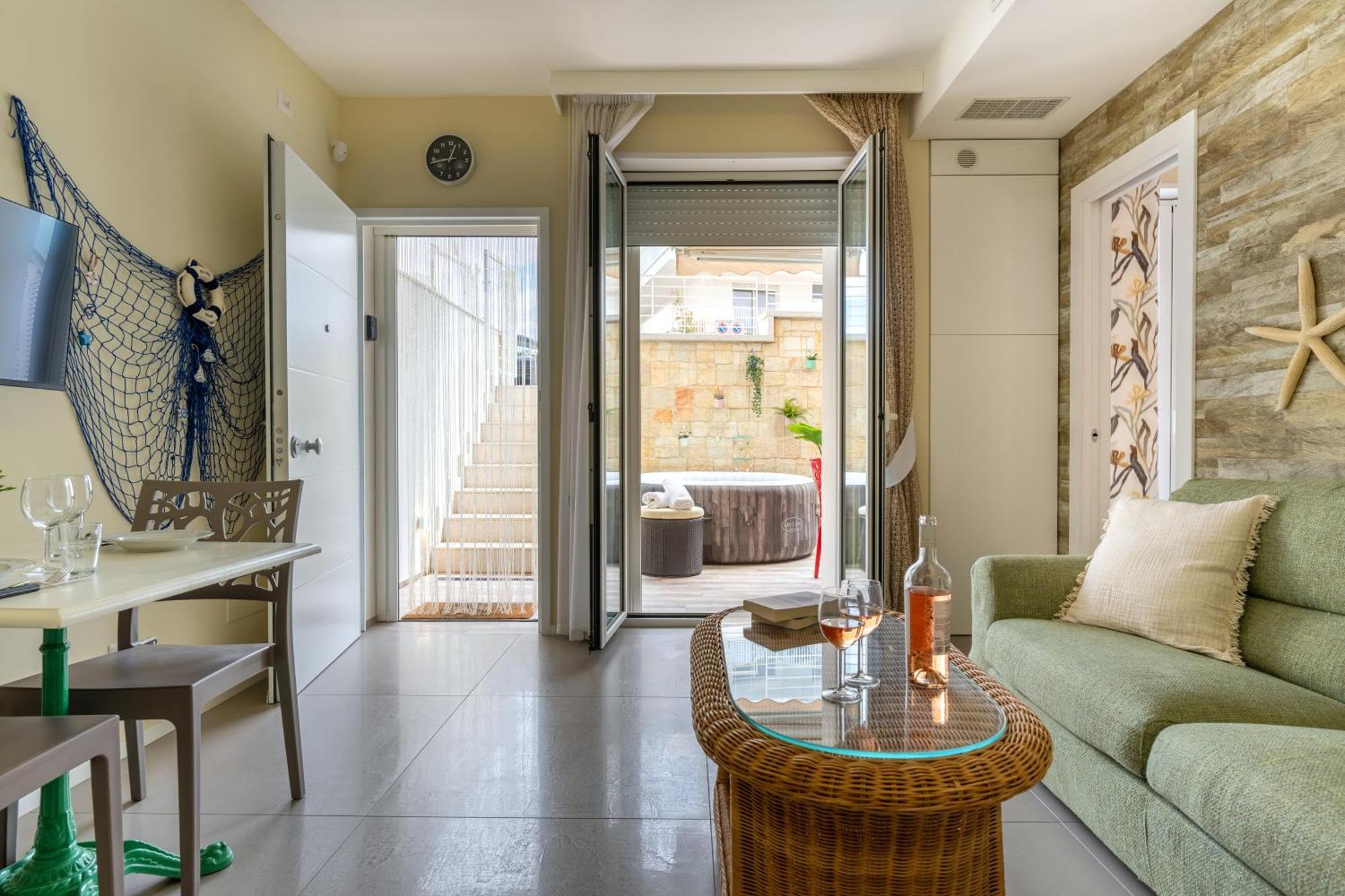 Cozy Marine Apt With Jacuzzi - 250Mt From Sea Polignano a Mare Exterior foto